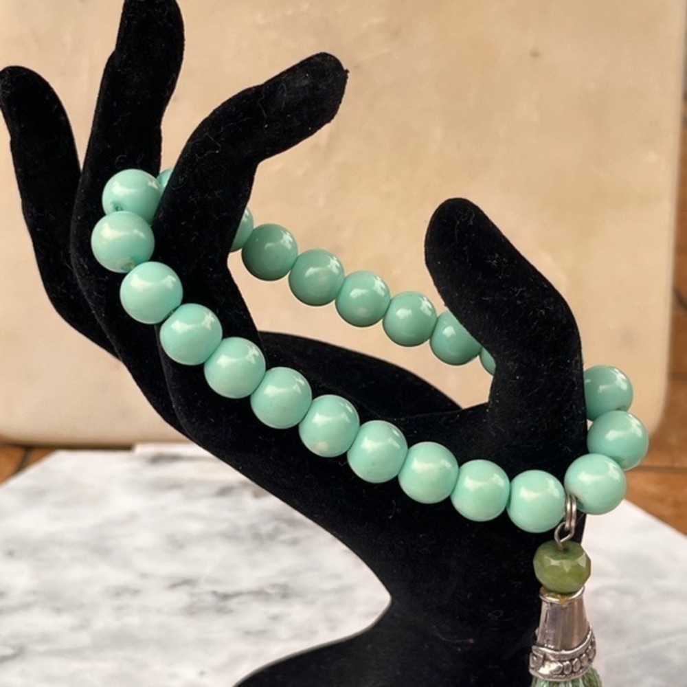 Aqua turquoise beads stretch bracelet